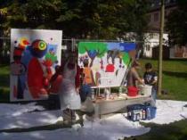 Das Bild nimmt Gestalt an und es machten den Kindern einen riesen Spaß.