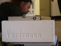 Die Steine trugen die Esel auf ihrem Rücken.