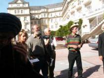 Unter dem Rad befindet sich das klappernde Gebiss