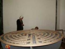 Das Labyrinth von Udo Havekost stand in Brunnenhalle