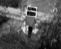 Die Waschmaschine auf dem Weg zum Bach - Vorbereitung der Aktion von Martin Stiefel